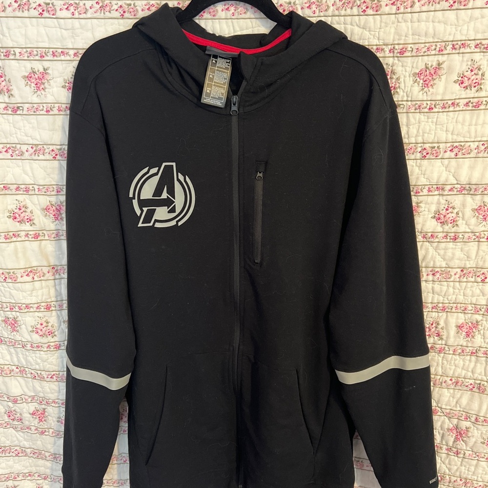 XL Disney Avengers Campus Hoodie NWOT